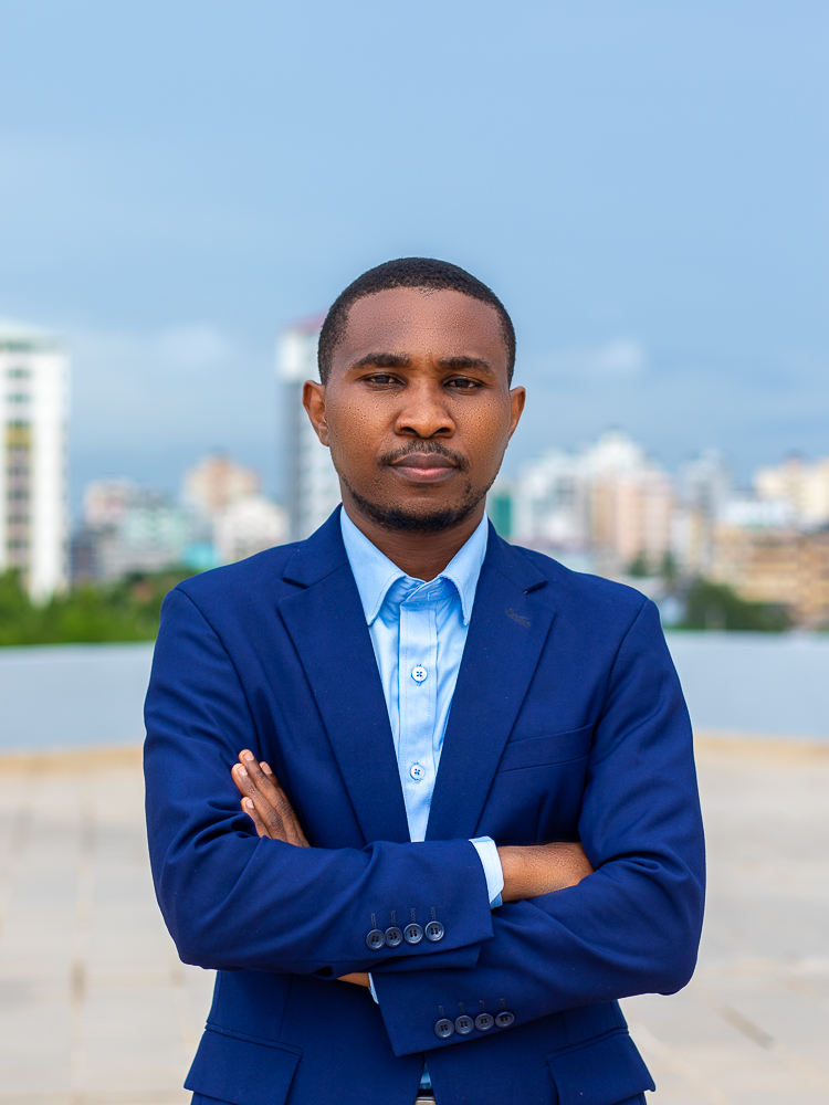 David Muhunzi — Strategy & Systems Consultant